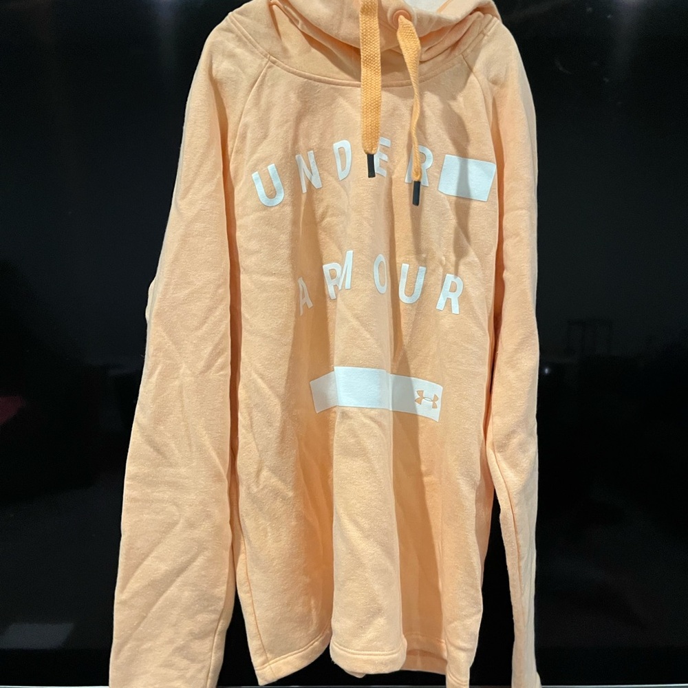 Under Armour Apricot Pullover